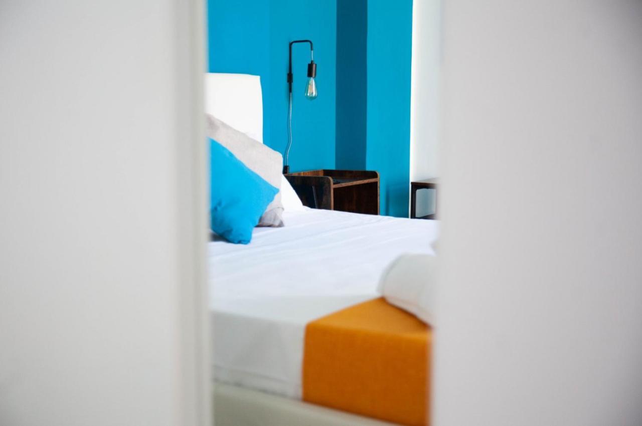 Track 60 - Private Rooms Garibaldi Naples Luaran gambar