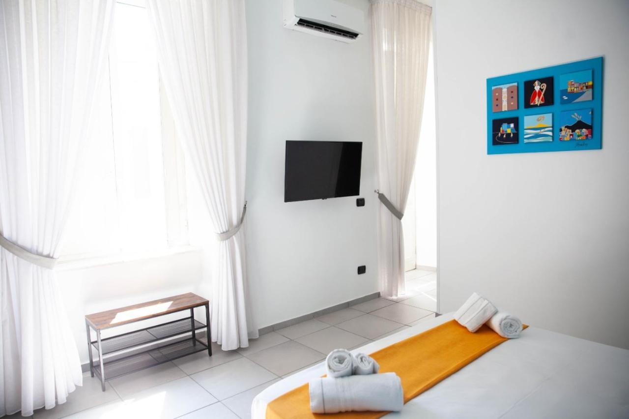 Track 60 - Private Rooms Garibaldi Naples Luaran gambar