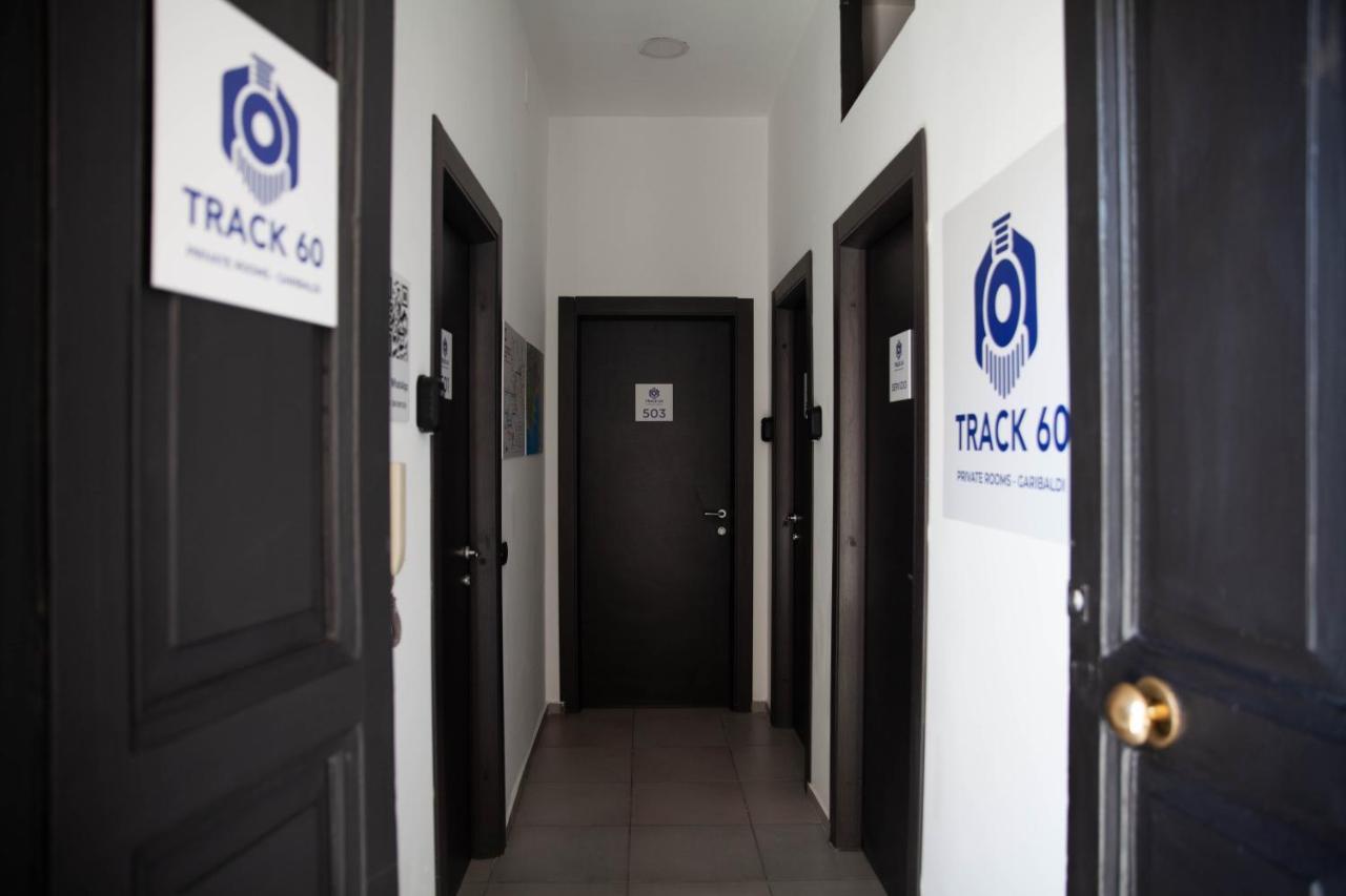 Track 60 - Private Rooms Garibaldi Naples Luaran gambar